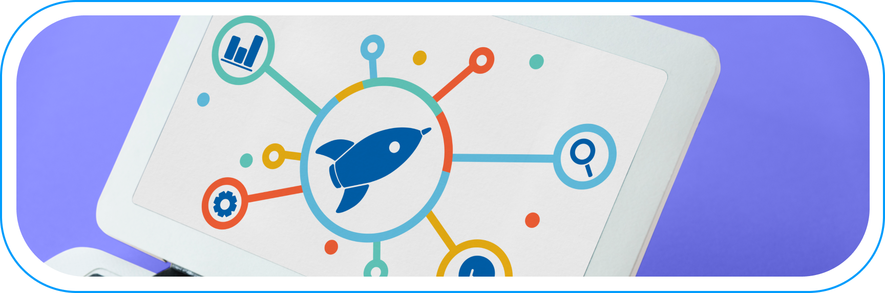HubSpot CRM – centralny system marketingu i sprzedaży integrowany z hurtownią danych BigQuery.